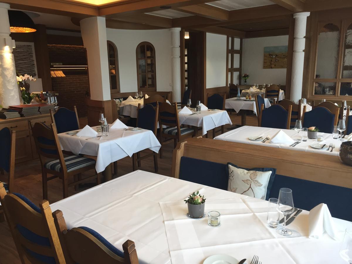 Koepfers Steinbuck Hotel Bischoffingen Kültér fotó